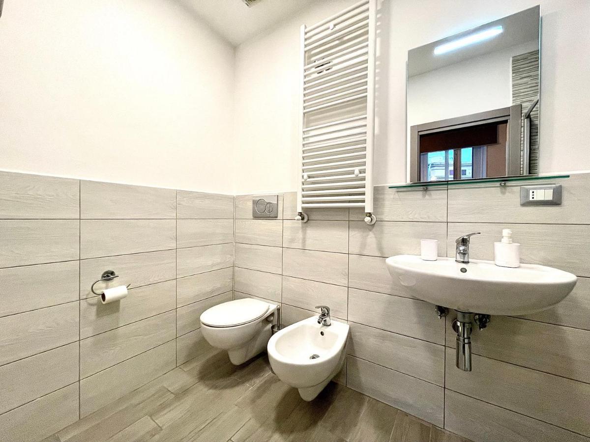 Colosseum Guest House Рим Екстер'єр фото