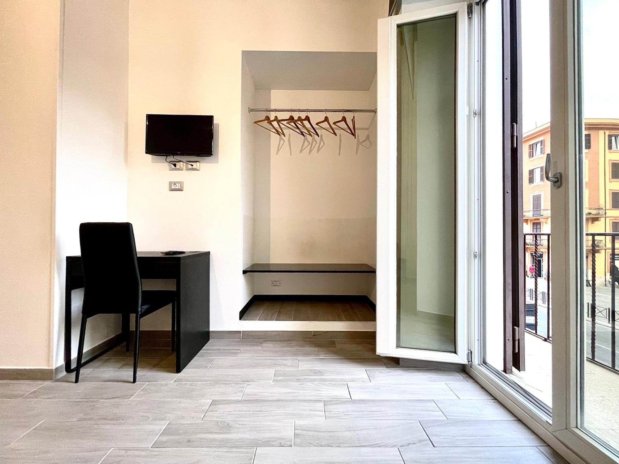 Colosseum Guest House Рим Екстер'єр фото